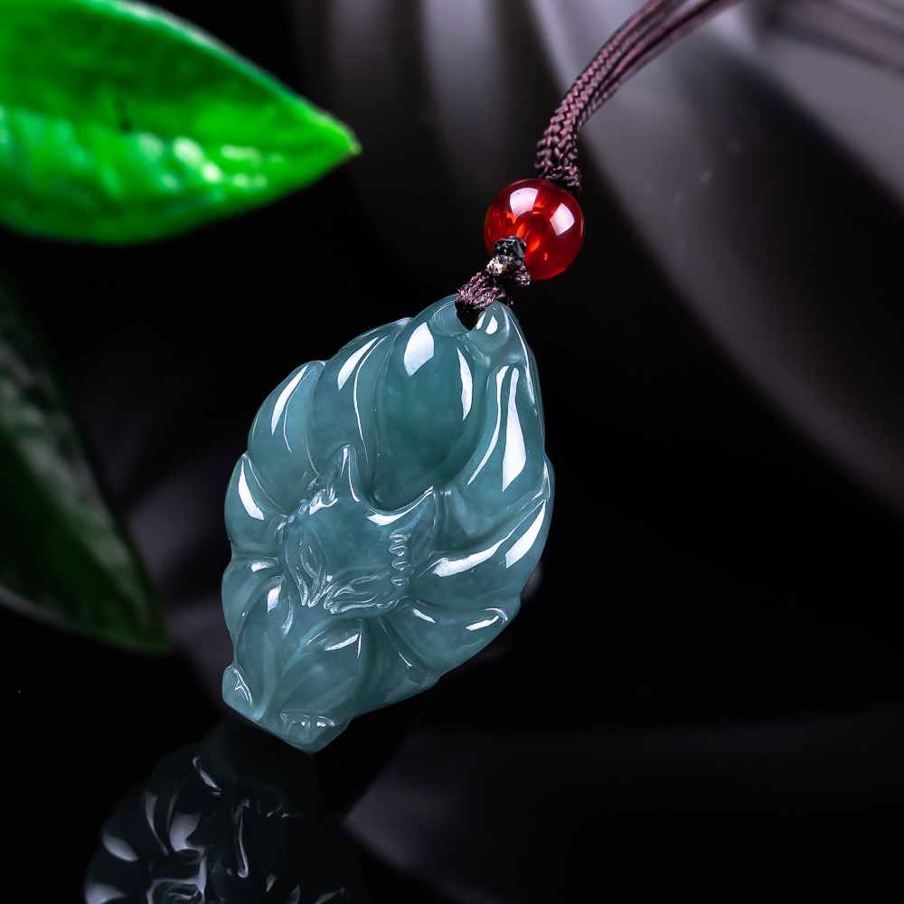 Women'S Accessories - 天然ビルマ翡翠フォックスペンダントネックレスヴィンテージアクセサリー宝石本物の翡翠デザイナーファッションジュエリー女性へのギフト