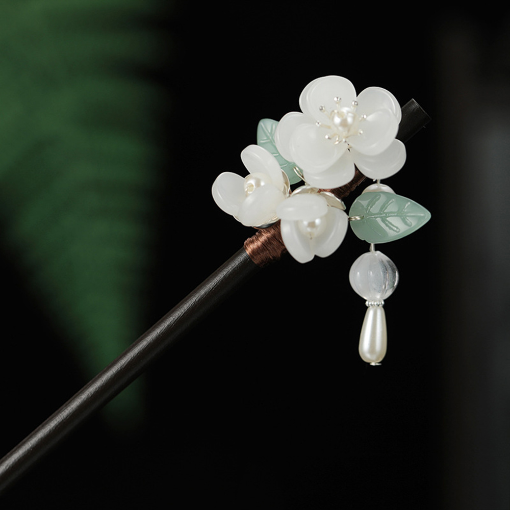 レトロな花のヘアピンパール白檀 Tassek ヘアスティック - Pearl Hair Pin のレビューと価格