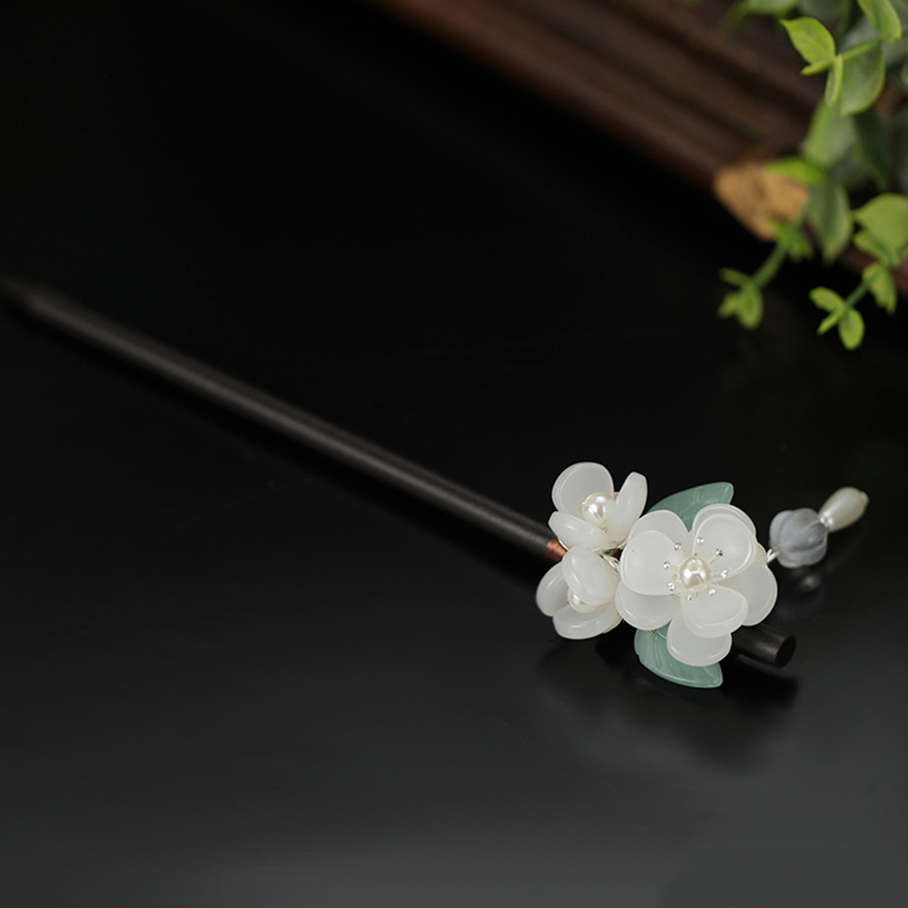 レトロな花のヘアピンパール白檀 Tassek ヘアスティック - Pearl Hair Pin のレビューと価格